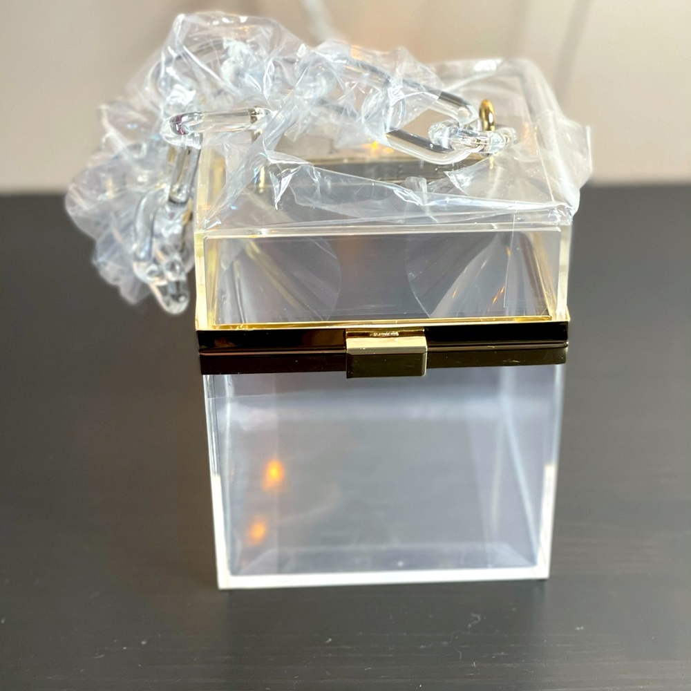 Clear box bag